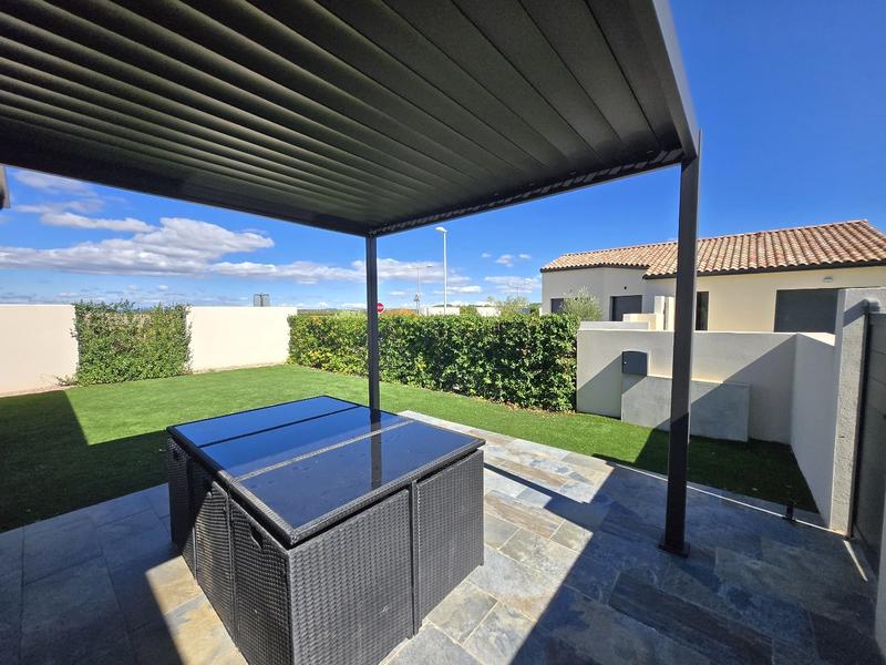 Maison - 80 m² - 4 pièces