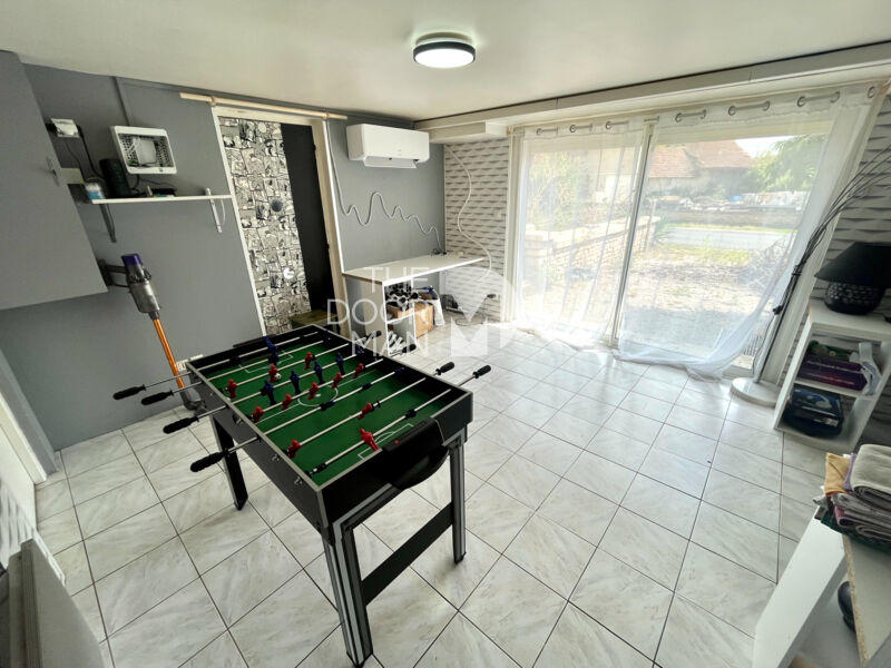 Maison - 145 m² - 6 pièces