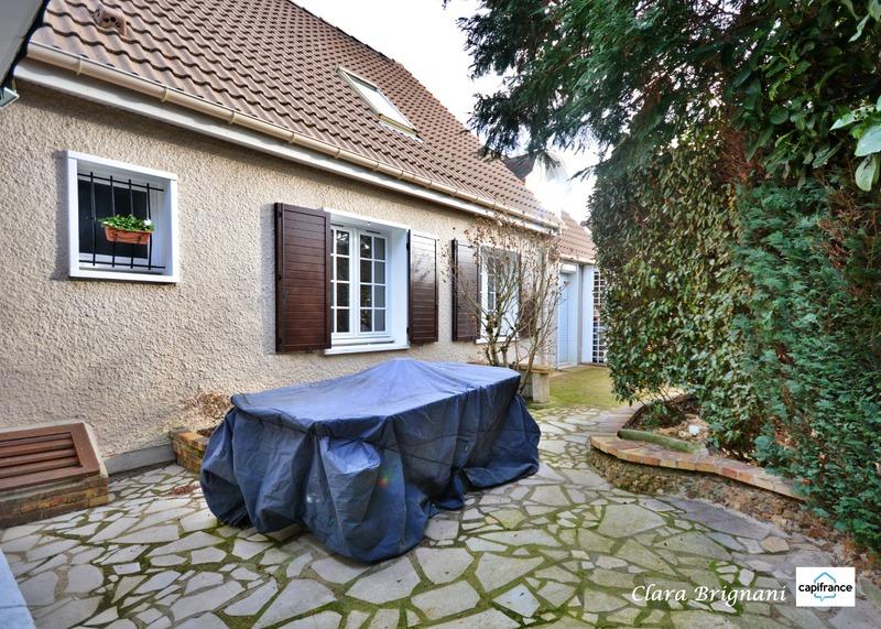 Maison de ville - 191 m² - 11 pièces