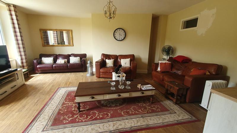 Maison de village - 285 m² - 10 pièces