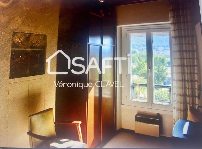 Appartement - 81 m² - 5 pièces