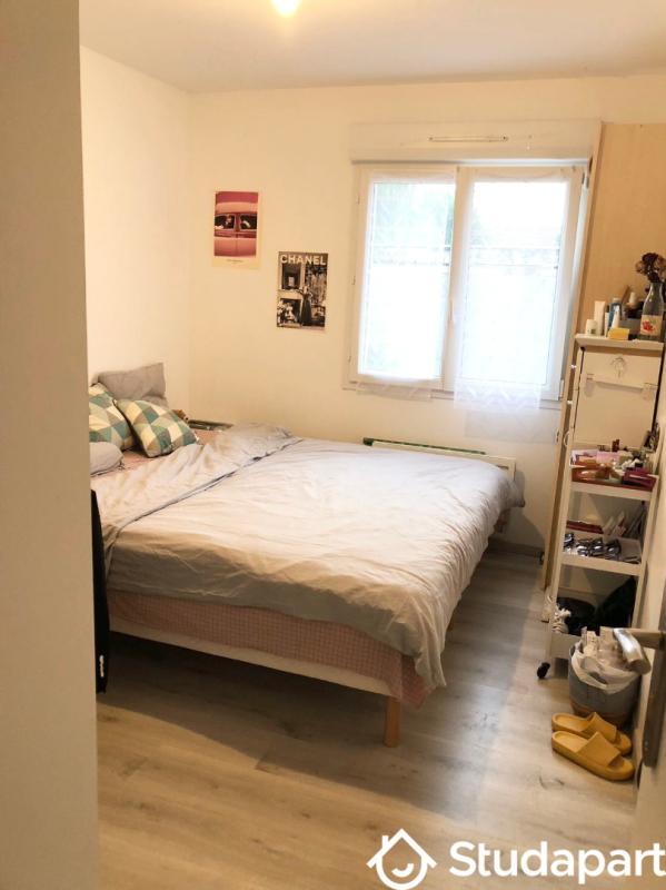 Chambre - 11 m² - 1 pièce