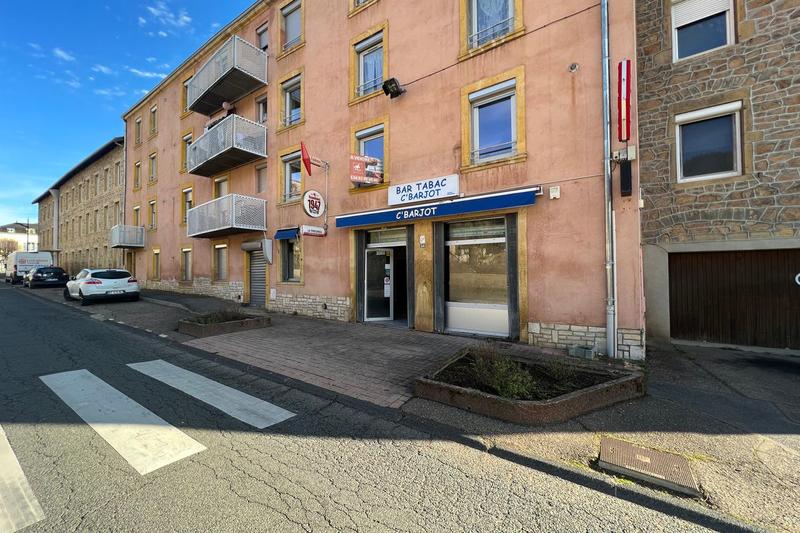 Local commercial - 93 m²