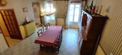 Maison de ville - 193 m² - 7 pièces