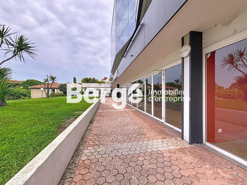 Local commercial - 800 m²