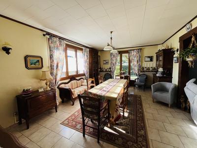 Maison - 120 m² - 5 pièces