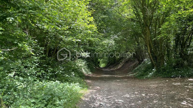 Terrain de loisirs - 1 900 m²