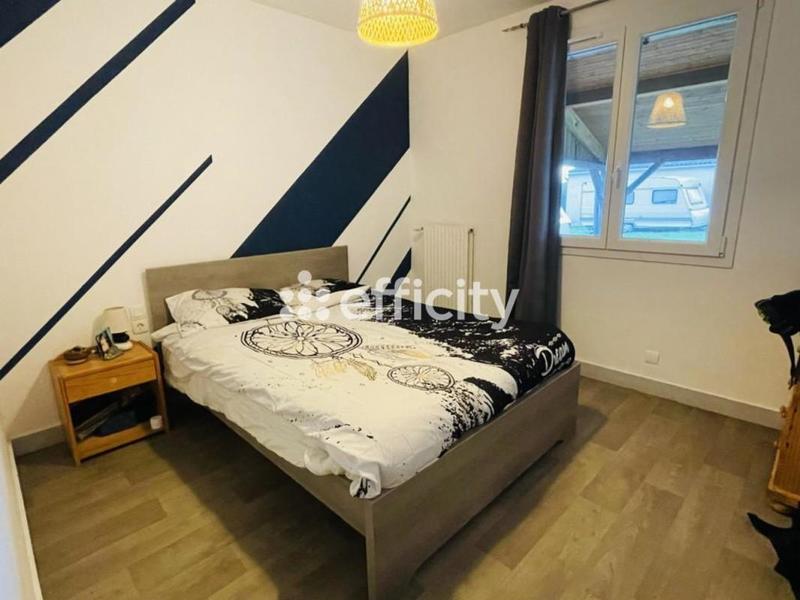 Pavillon - 92 m² - 5 pièces