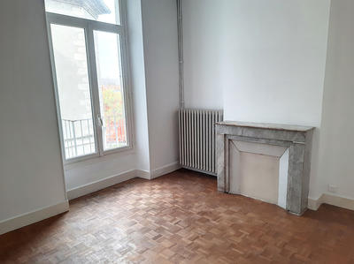 Appartement - 89 m² - 4 pièces