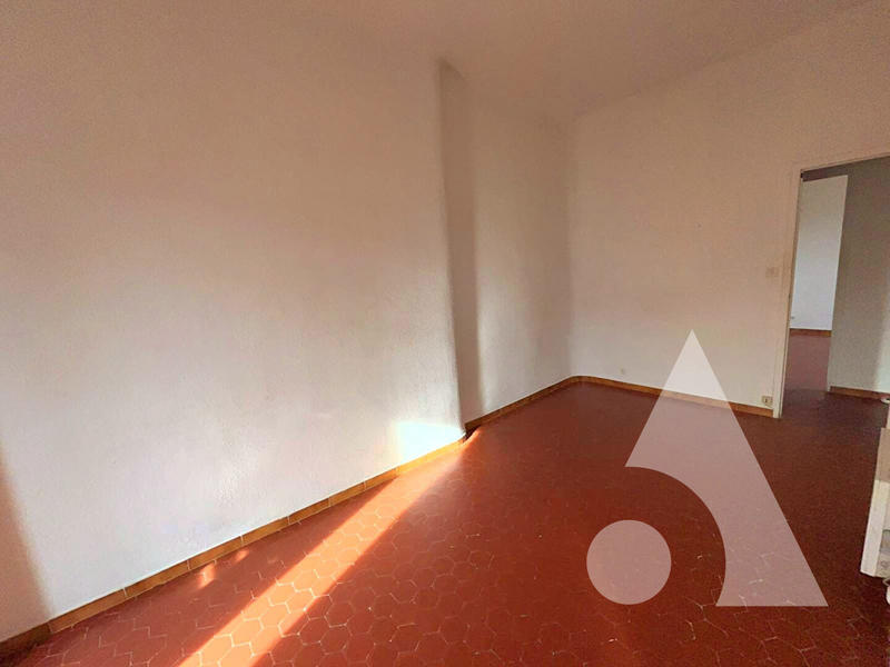 Appartement - 71 m² - 2 pièces