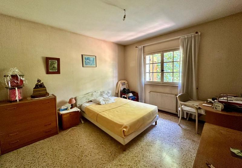 Villa - 213 m² - 7 pièces