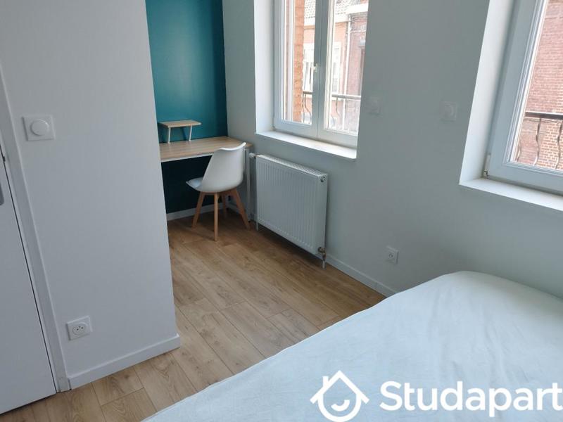 Chambre - 11 m² - 1 pièce