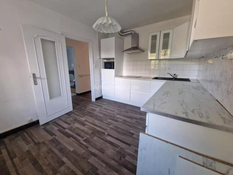 Appartement - 94 m² - 4 pièces