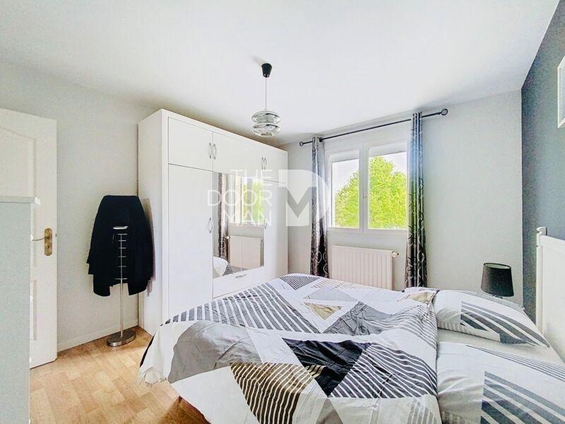 Maison - 136 m² - 5 pièces