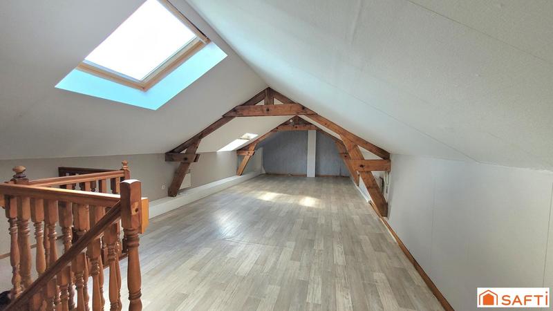 Maison - 143 m² - 5 pièces