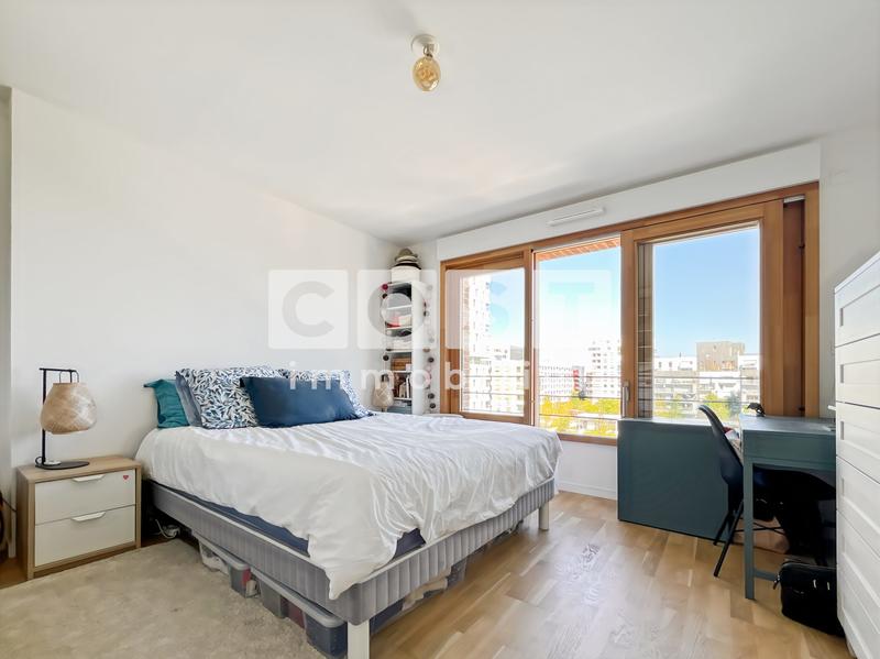 Appartement - 104 m² - 5 pièces