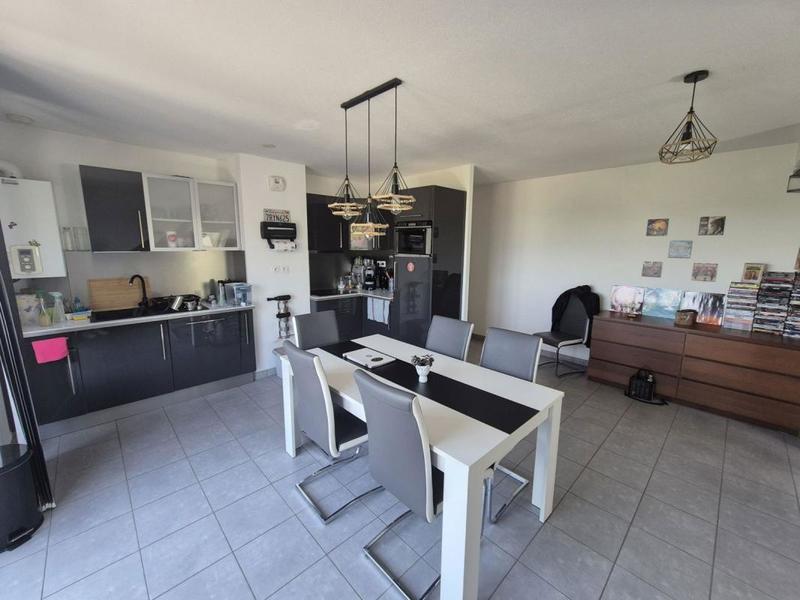 Studio - 38 m² - 1 pièce