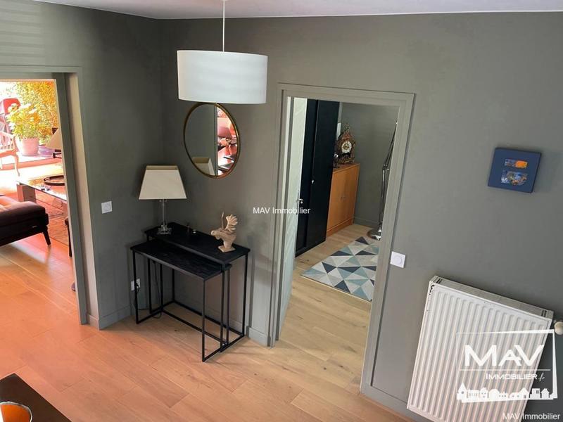 Maison d'architecte - 165 m² - 6 pièces