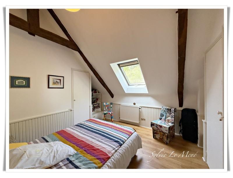 Maison - 224 m² - 8 pièces