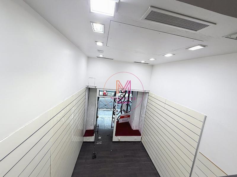 Local d'activités - 33 m² - 1 pièce