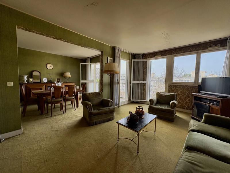 Appartement - 85 m² - 4 pièces