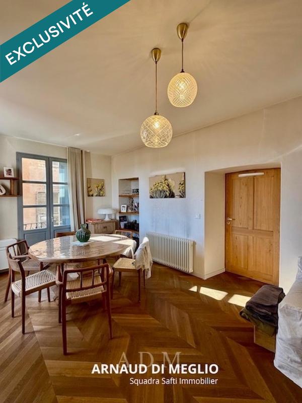 Appartement - 87 m² - 4 pièces