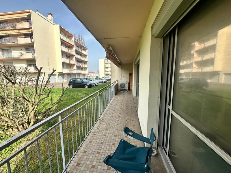 Appartement - 80 m² - 3 pièces