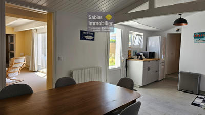 Maison - 75 m² - 4 pièces