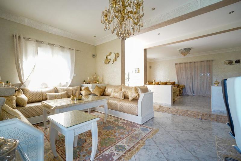 Maison - 167 m² - 5 pièces