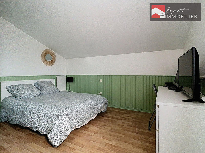 Maison - 201 m² - 6 pièces