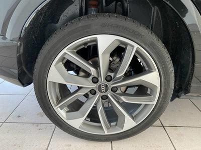 Audi Q2 35 Tdi 150 s tronic 7 s line