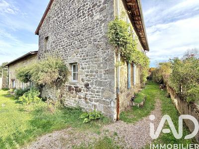 Maison - 198 m² - 5 pièces