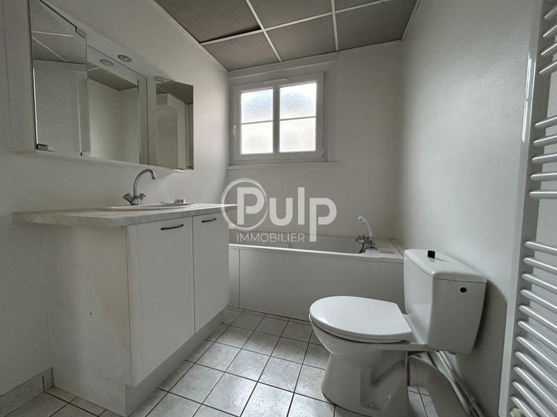 Studio - 42 m² - 1 pièce