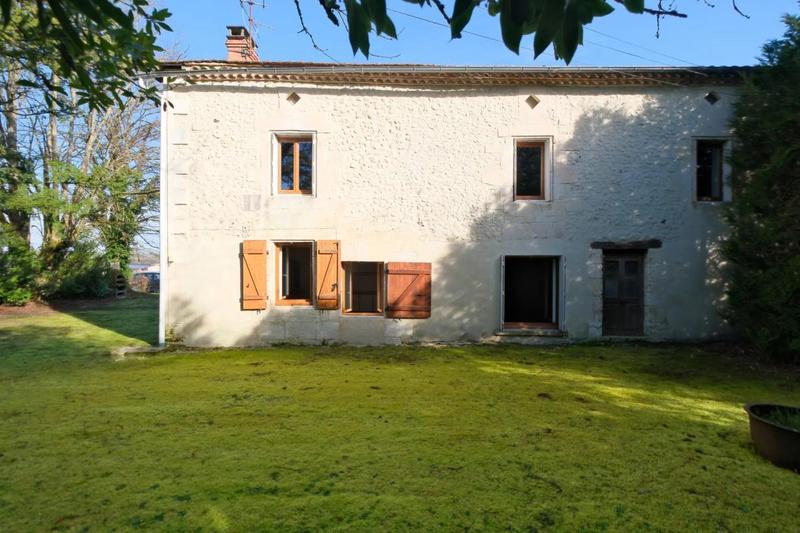 Maison en pierre - 125 m² - 4 pièces