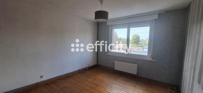 Maison - 82 m² - 5 pièces