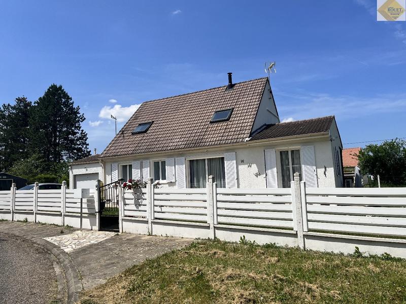 Maison - 121 m² - 8 pièces