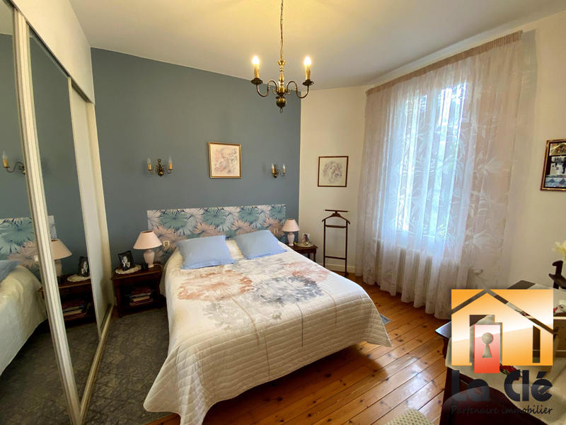 Maison traditionnelle - 156 m² - 5 pièces