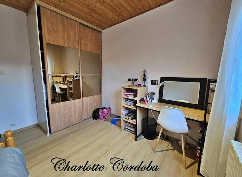 Maison - 140 m² - 5 pièces