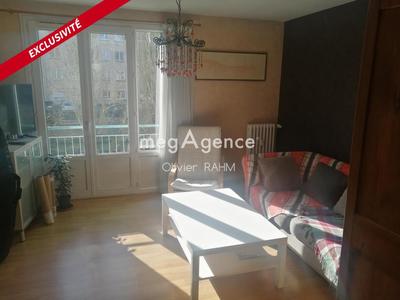 Appartement - 67 m² - 5 pièces