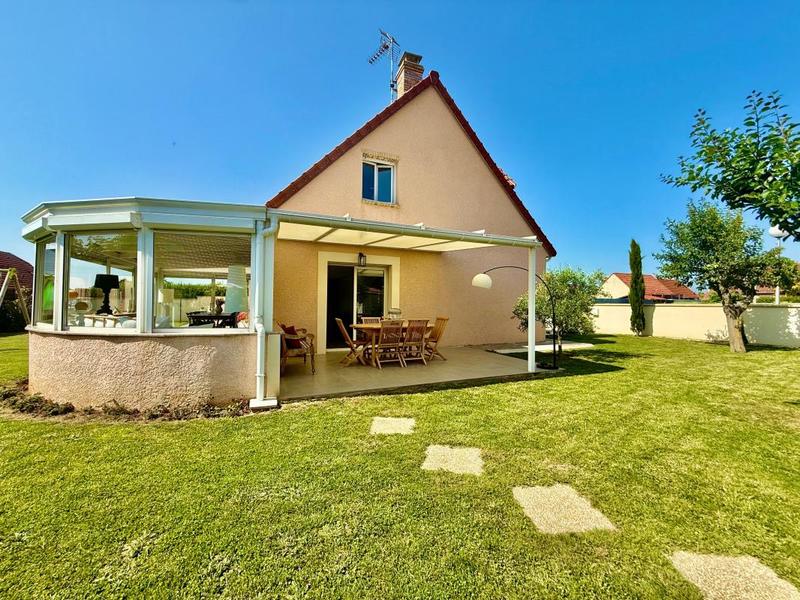 Maison - 189 m² - 7 pièces