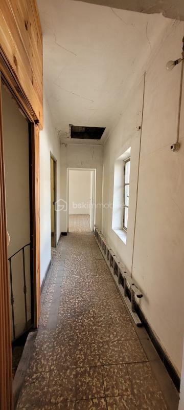 Immeuble - 230 m² - 9 pièces