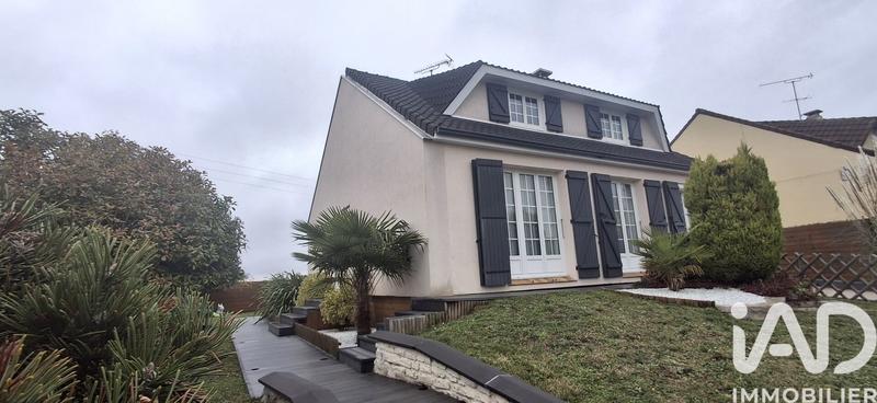 Maison - 141 m² - 5 pièces