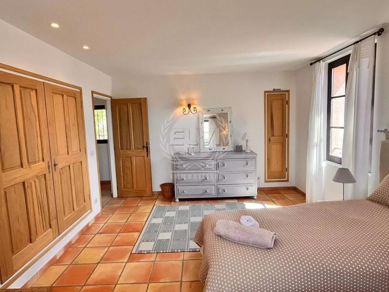 Villa - 125 m² - 5 pièces