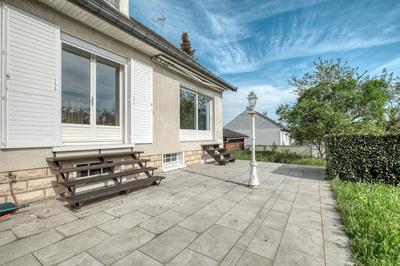 Maison - 148 m² - 7 pièces