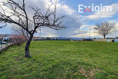 Terrain - 813 m²