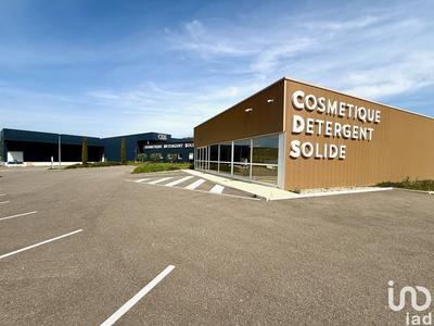 Local commercial - 2 054 m²