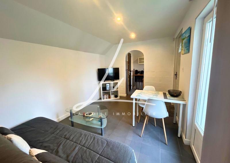 Maison - 185 m² - 8 pièces