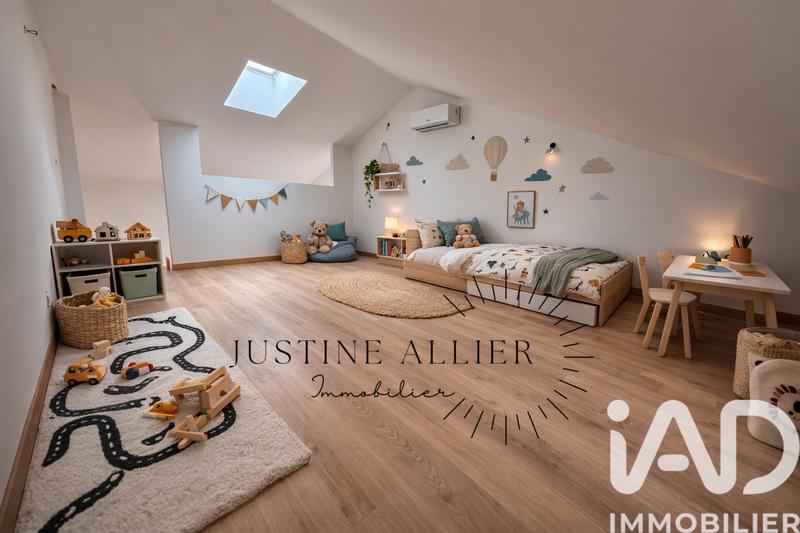 Maison de village - 178 m² - 5 pièces