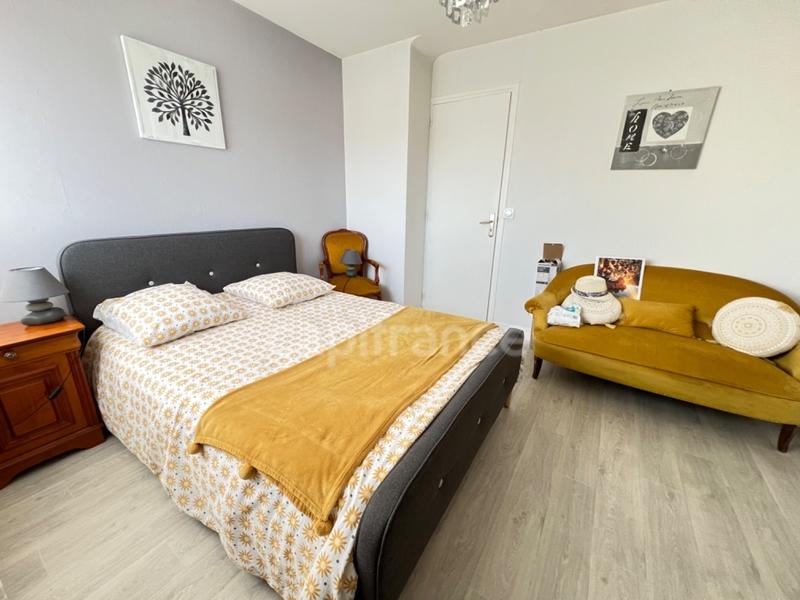 Maison - 97 m² - 5 pièces