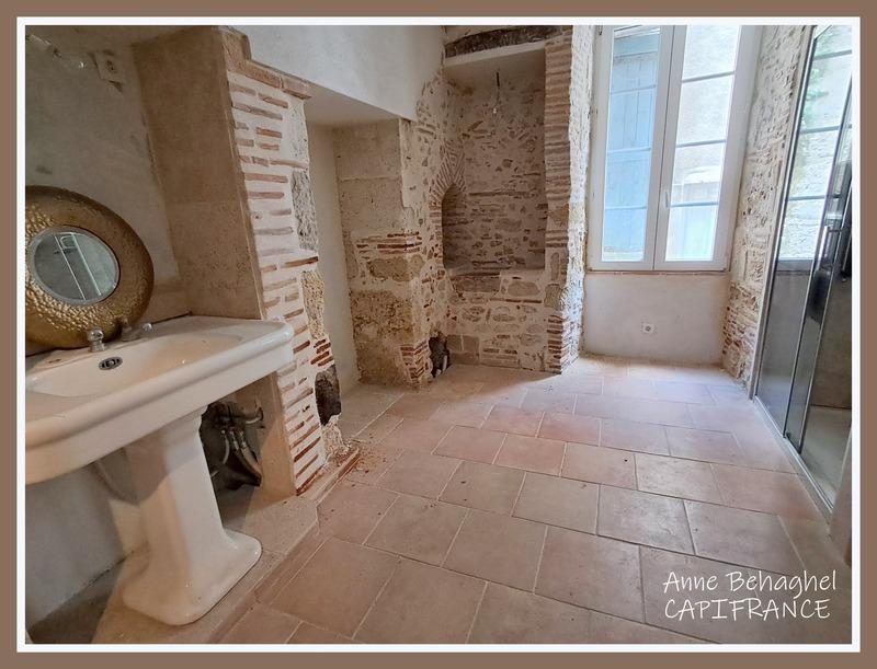 Maison de village - 196 m² - 6 pièces